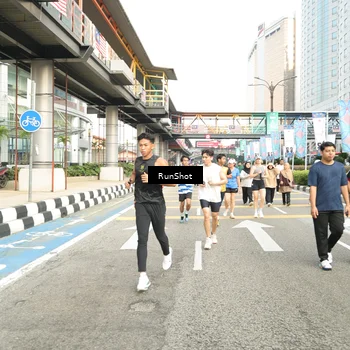 Runner Photo 4763257