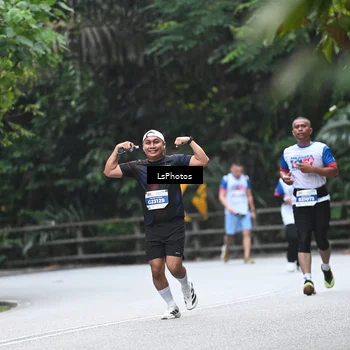 Runner Photo 4763271