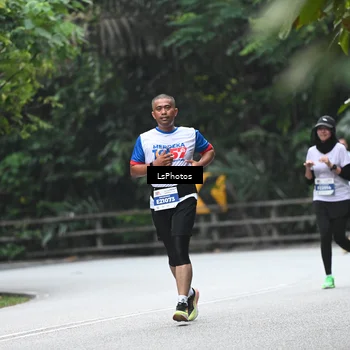 Runner Photo 4763277
