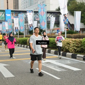 Runner Photo 4763322