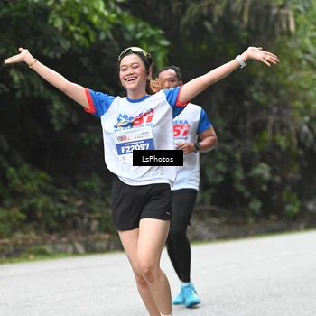 Runner Photo 4763323