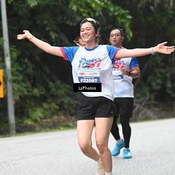 Runner Photo 4763326
