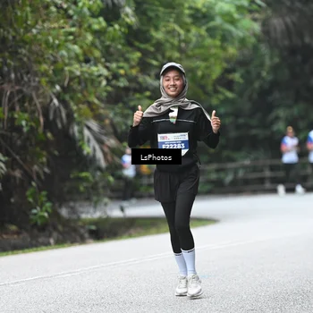 Runner Photo 4763361