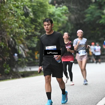 Runner Photo 4763378
