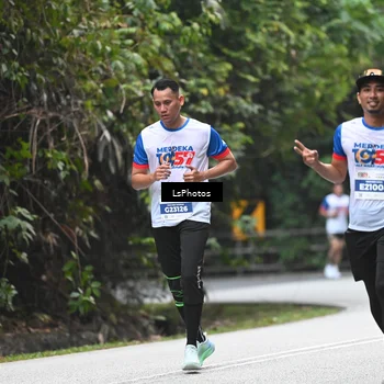 Runner Photo 4763396