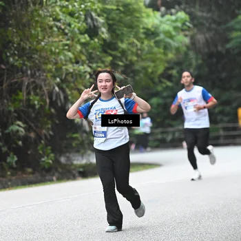 Runner Photo 4763402