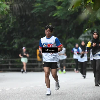 Runner Photo 4763419