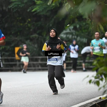 Runner Photo 4763425