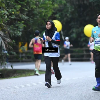 Runner Photo 4763436