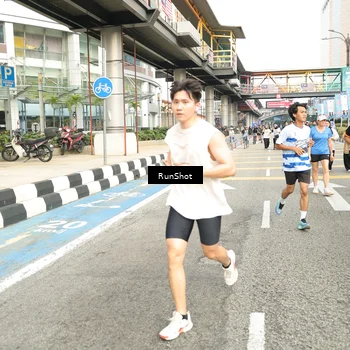 Runner Photo 4763448