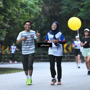 Runner Photo 4763463