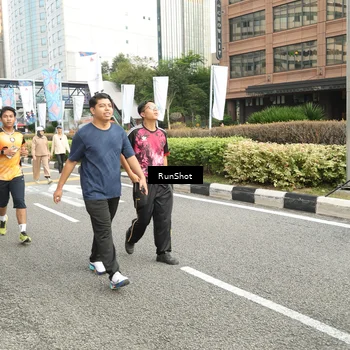 Runner Photo 4763472