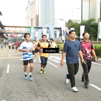 Runner Photo 4763474