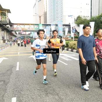Runner Photo 4763492