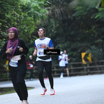 Runner Photo 4763513