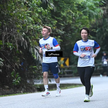 Runner Photo 4763544