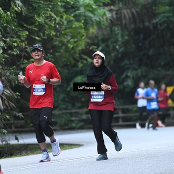 Runner Photo 4763553