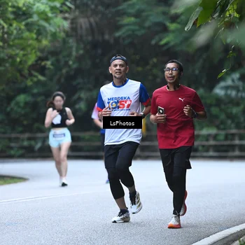 Runner Photo 4763605