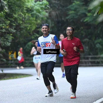 Runner Photo 4763611