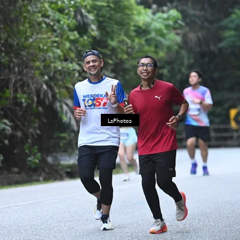 Runner Photo 4763613
