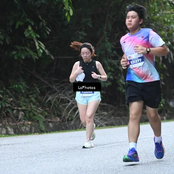 Runner Photo 4763624