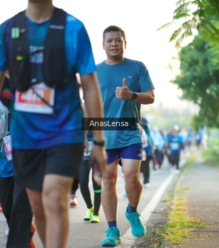 Runner Photo 4763649