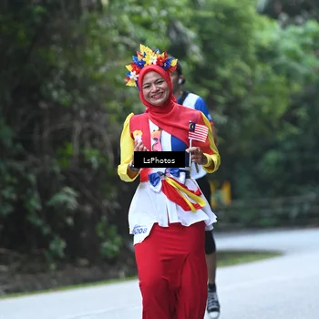 Runner Photo 4763657