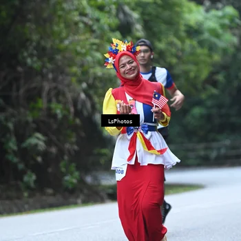 Runner Photo 4763658