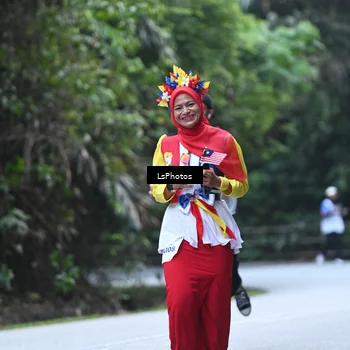 Runner Photo 4763659