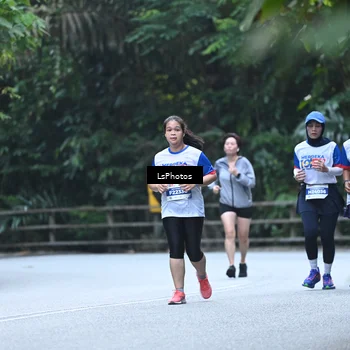 Runner Photo 4763672