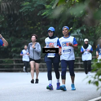Runner Photo 4763677