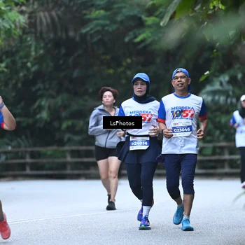 Runner Photo 4763706