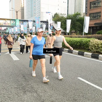 Runner Photo 4763708