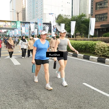 Runner Photo 4763712