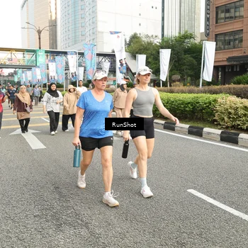 Runner Photo 4763721