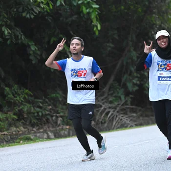 Runner Photo 4763735