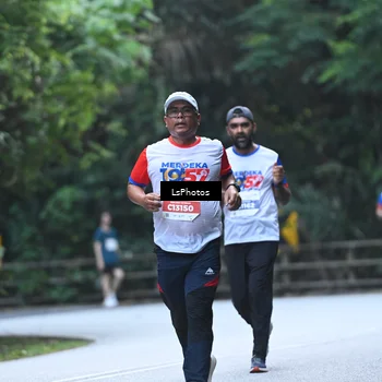 Runner Photo 4763748