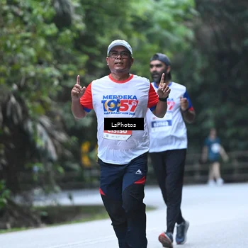 Runner Photo 4763750
