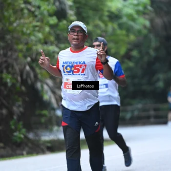 Runner Photo 4763754
