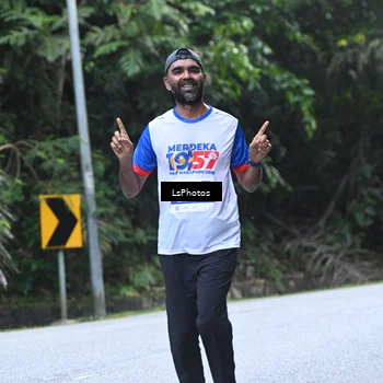 Runner Photo 4763755