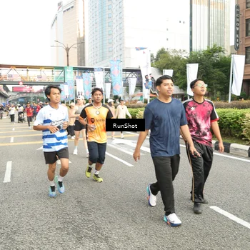 Runner Photo 4763765