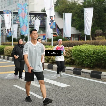 Runner Photo 4763774
