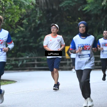 Runner Photo 4763794