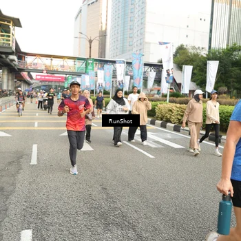 Runner Photo 4763817