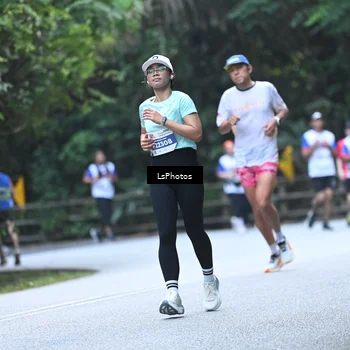 Runner Photo 4763894