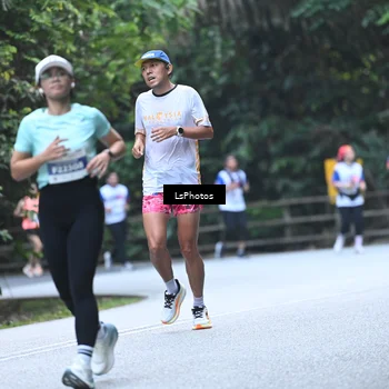 Runner Photo 4763898