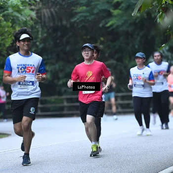 Runner Photo 4763902