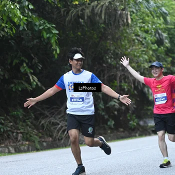 Runner Photo 4763909