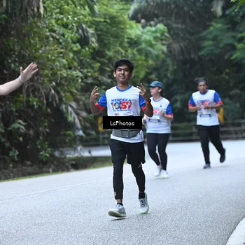 Runner Photo 4763912