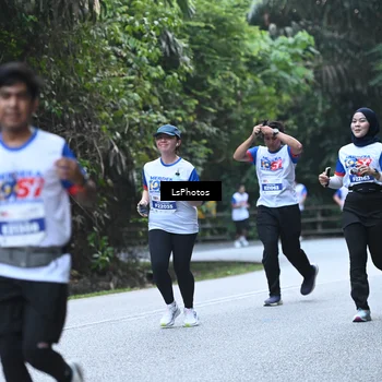 Runner Photo 4763915